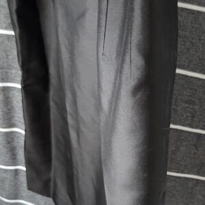 Elegant Black Pencil Skirt